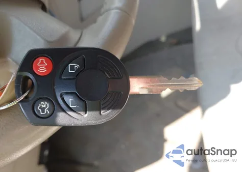 2012 Ford Escape Xlt z USA, uszkodzony, nr VIN 1FMCU9DG1CKC38702